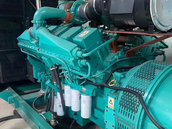 麦积更换100kW柴油发电机组机油时，需要注意哪些事项？